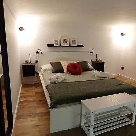 Ariula Syracuse